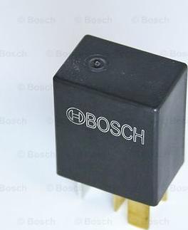 BOSCH 0 332 207 406 - Relè, Corrente di lavoro www.autoricambit.com