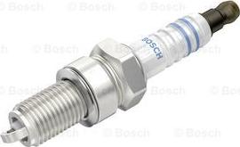 BOSCH 0 241 145 500 - Candela accensione www.autoricambit.com