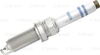 BOSCH 0 241 140 522 - Candela accensione www.autoricambit.com