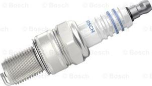 BOSCH 0 241 260 508 - Candela accensione www.autoricambit.com