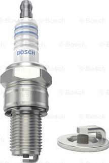 BOSCH 0 241 260 508 - Candela accensione www.autoricambit.com