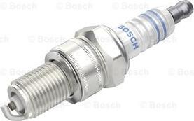 BOSCH 0 241 235 563 - Candela accensione www.autoricambit.com