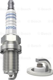 BOSCH 0 242 245 536 - Candela accensione www.autoricambit.com