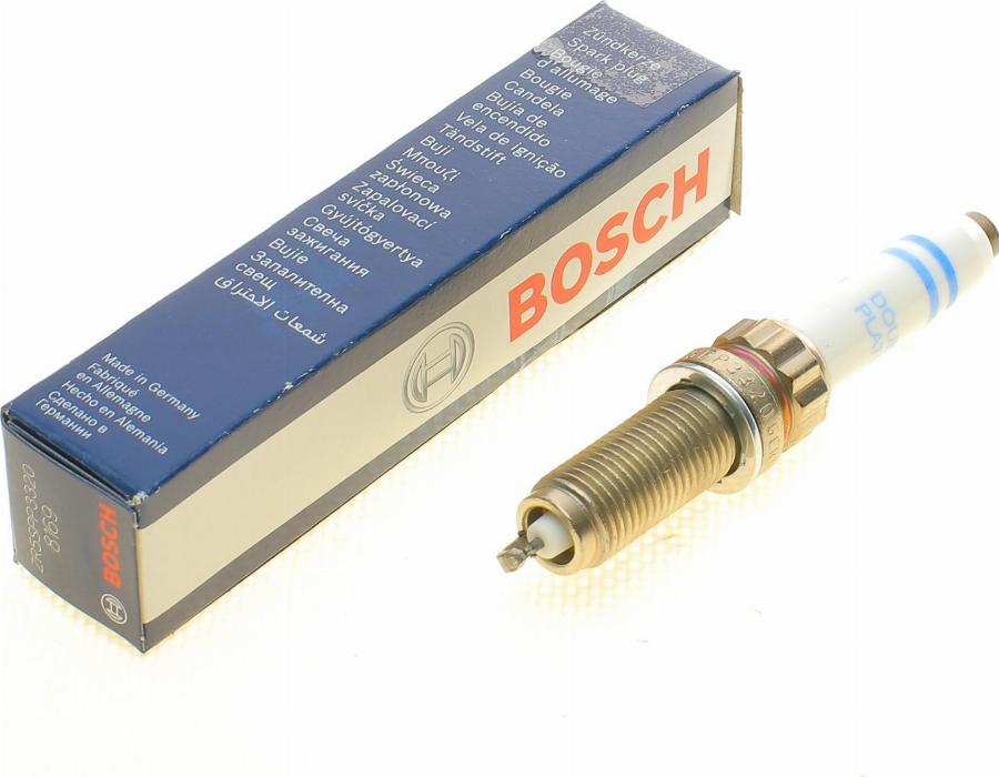 BOSCH 0 242 145 555 - Candela accensione www.autoricambit.com