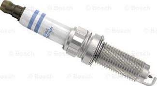 BOSCH 0 242 140 543 - Candela accensione www.autoricambit.com