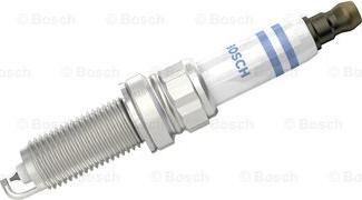 BOSCH 0 242 140 521 - Candela accensione www.autoricambit.com