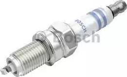 BOSCH 0 242 135 802 - Candela accensione www.autoricambit.com