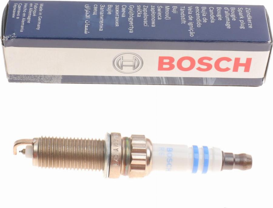 BOSCH 0 242 135 518 - Candela accensione www.autoricambit.com