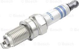 BOSCH 0 242 135 512 - Candela accensione www.autoricambit.com