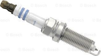 BOSCH 0 242 129 522 - Candela accensione www.autoricambit.com