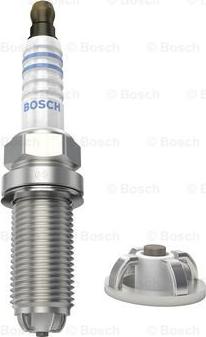 BOSCH 0 242 245 581 - Candela accensione www.autoricambit.com