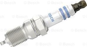 BOSCH 0 242 240 656 - Candela accensione www.autoricambit.com