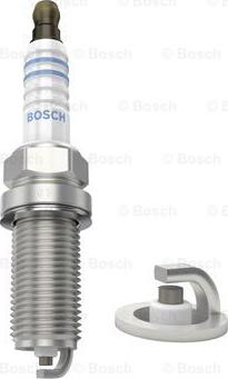 BOSCH 0 242 235 791 - Candela accensione www.autoricambit.com