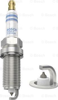 BOSCH 0 242 235 756 - Candela accensione www.autoricambit.com