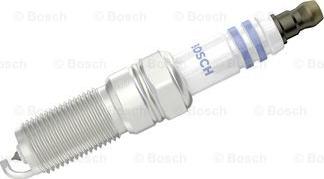 BOSCH 0 242 236 591 - Candela accensione www.autoricambit.com