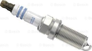 BOSCH 0 242 236 528 - Candela accensione www.autoricambit.com