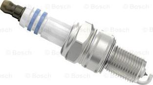 BOSCH 0 242 236 648 - Candela accensione www.autoricambit.com