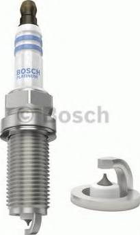 BOSCH 0 242 230 562 - Candela accensione www.autoricambit.com