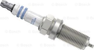 BOSCH 0 242 230 584 - Candela accensione www.autoricambit.com