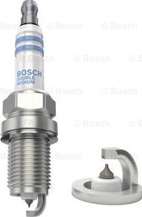 BOSCH 0 242 236 599 - Candela accensione www.autoricambit.com