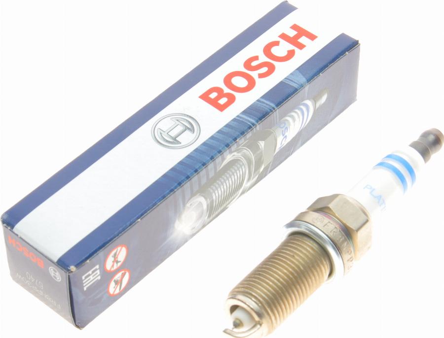 BOSCH 0 242 230 602 - Candela accensione www.autoricambit.com