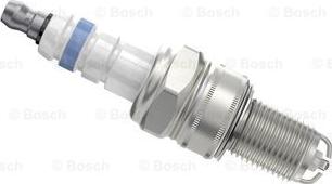 BOSCH 0 242 232 804 - Candela accensione www.autoricambit.com