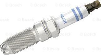 BOSCH 0 242 229 661 - Candela accensione www.autoricambit.com