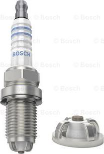 BOSCH 0 242 229 613 - Candela accensione www.autoricambit.com