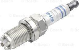 BOSCH 0 242 229 613 - Candela accensione www.autoricambit.com