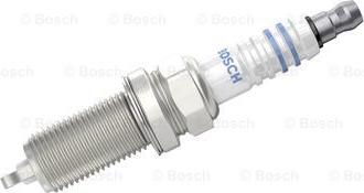 BOSCH 0 242 229 797 - Candela accensione www.autoricambit.com