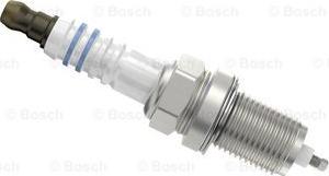 BOSCH 0 242 229 715 - Candela accensione www.autoricambit.com