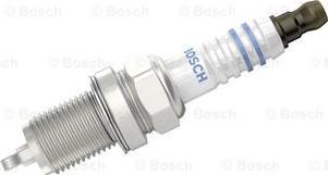 BOSCH 0 242 229 715 - Candela accensione www.autoricambit.com