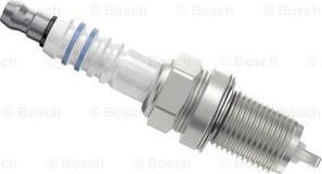 BOSCH 0 242 229 782 - Candela accensione www.autoricambit.com