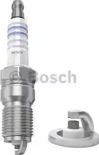 BOSCH 0 242 236 543 - Candela accensione www.autoricambit.com