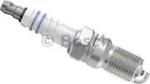 BOSCH 0 242 225 533 - Candela accensione www.autoricambit.com