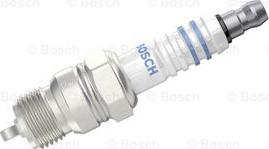 BOSCH 0 242 225 641 - Candela accensione www.autoricambit.com