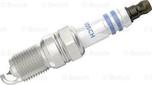 BOSCH 0 242 225 659 - Candela accensione www.autoricambit.com