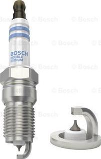 BOSCH 0 242 225 659 - Candela accensione www.autoricambit.com