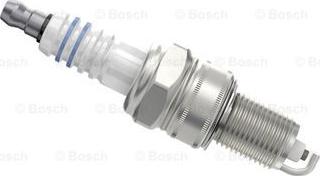 BOSCH 0 242 225 610 - Candela accensione www.autoricambit.com