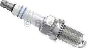 BOSCH 0 242 240 539 - Candela accensione www.autoricambit.com