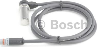 BOSCH 0 265 004 025 - Sensore, N° giri ruota www.autoricambit.com