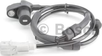 BOSCH 0 265 006 388 - Sensore, N° giri ruota www.autoricambit.com