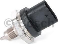 BOSCH 0 261 230 492 - Sensore, Temperatura/Pressione olio www.autoricambit.com