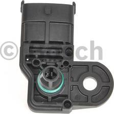 BOSCH 0 261 230 423 - Sensore, Temperatura aria aspirata www.autoricambit.com