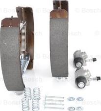 BOSCH 0 204 114 547 - Kit freno, freni a tamburo www.autoricambit.com