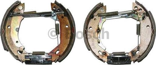 BOSCH 0 204 114 510 - Kit freno, freni a tamburo www.autoricambit.com