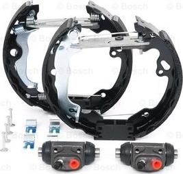 BOSCH 0 204 114 644 - Kit freno, freni a tamburo www.autoricambit.com