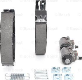 BOSCH 0 204 114 602 - Kit freno, freni a tamburo www.autoricambit.com