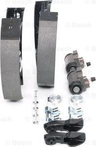 BOSCH 0 204 114 614 - Kit freno, freni a tamburo www.autoricambit.com