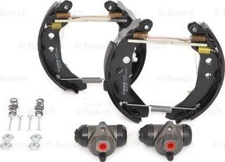 BOSCH 0 204 114 639 - Kit freno, freni a tamburo www.autoricambit.com